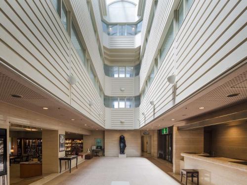 古都の風情と湘南の海、二つの顔を持つ