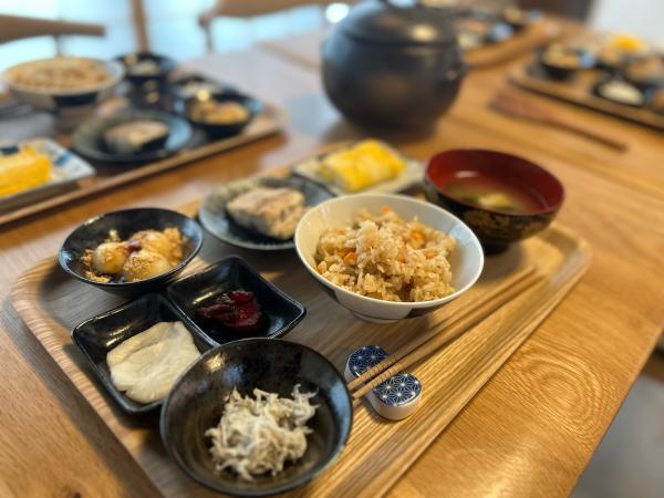 朝ごはん屋楽庵