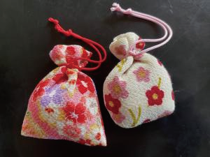 香司 鬼頭天薫堂