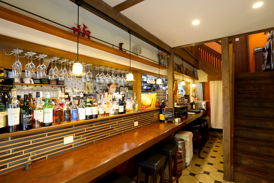 ビストロ・オランジュ（鎌倉市御成町