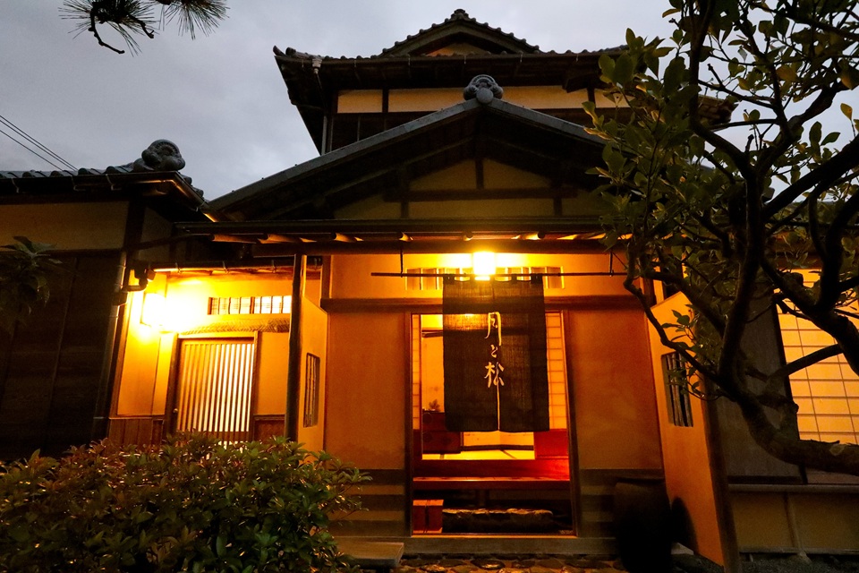 からすみ蕎麦 月と松（鎌倉市材木座）