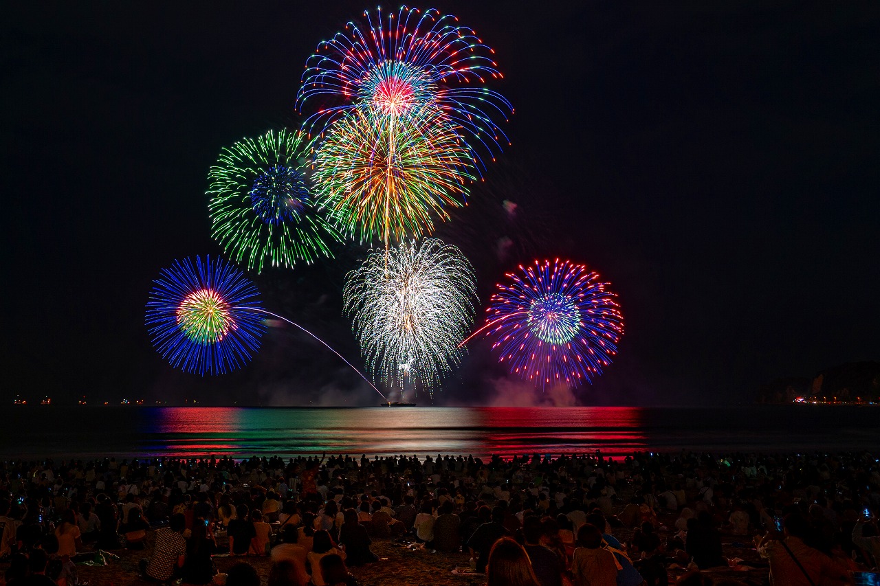 ご自宅でも花火大会を！